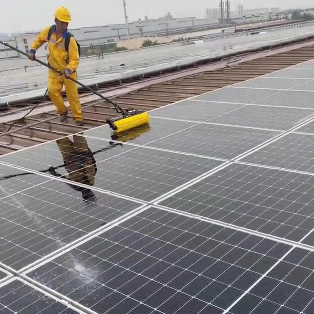 Customizable Solar Panel Cleaning Roller Brush - Image 3